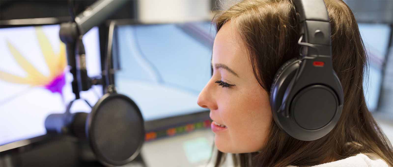 Slide shoutcast hosting